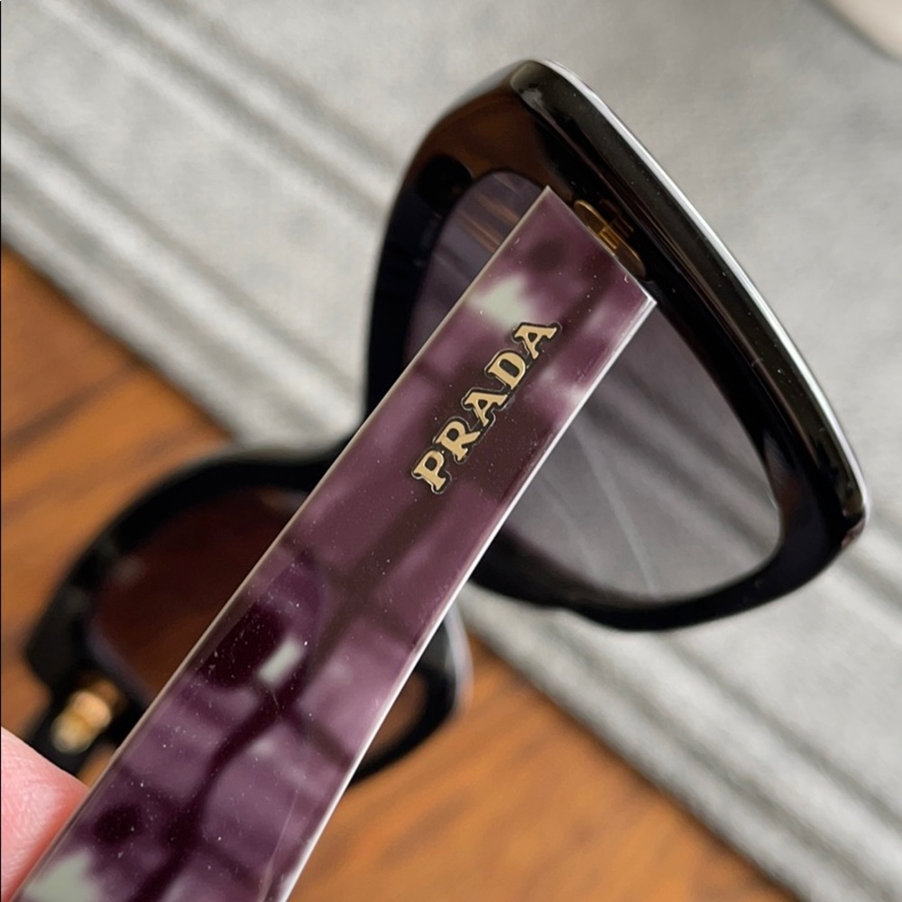 Prada Sunglasses - Picture 11 of 16